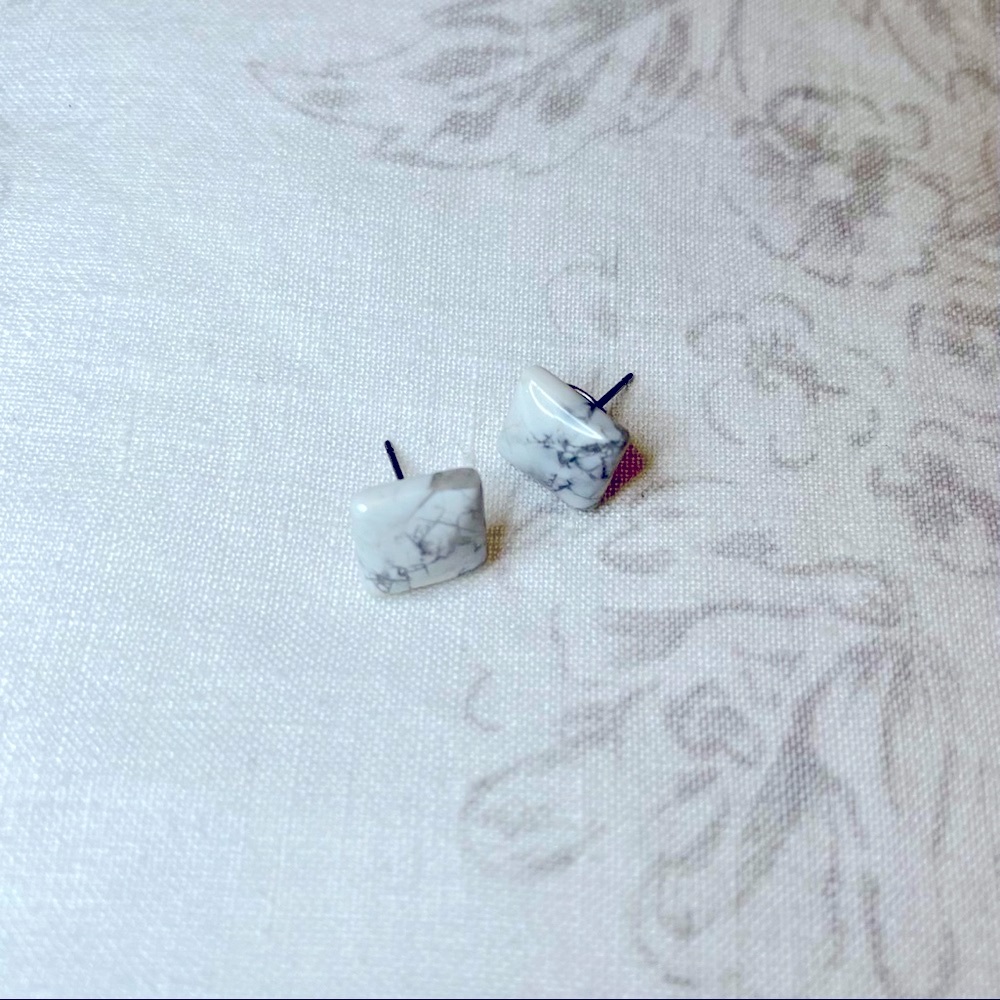 Square White And Gray Marble Stud Earrings